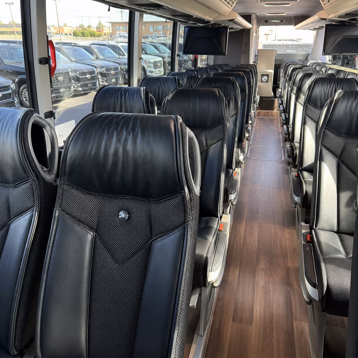 charter bus rentals for waterbury school trips to performing arts and science programs