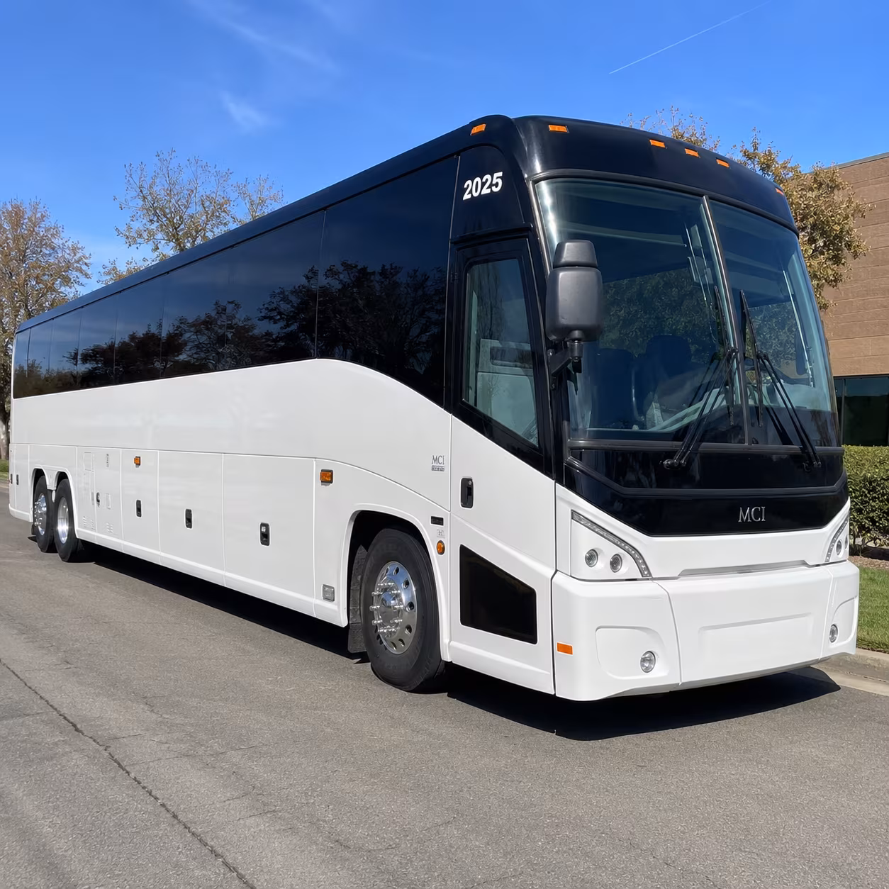 charter buses for multi day conferences and trade shows in the waterbury area