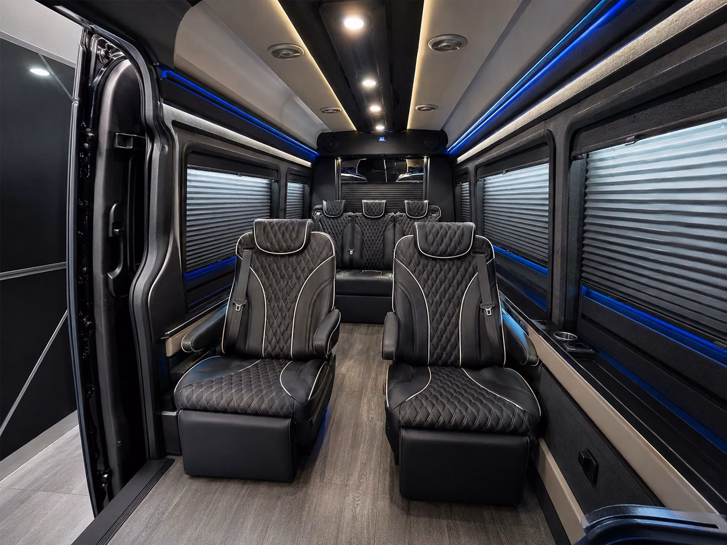 rehearsal dinner and wedding weekend bus rentals in waterbury