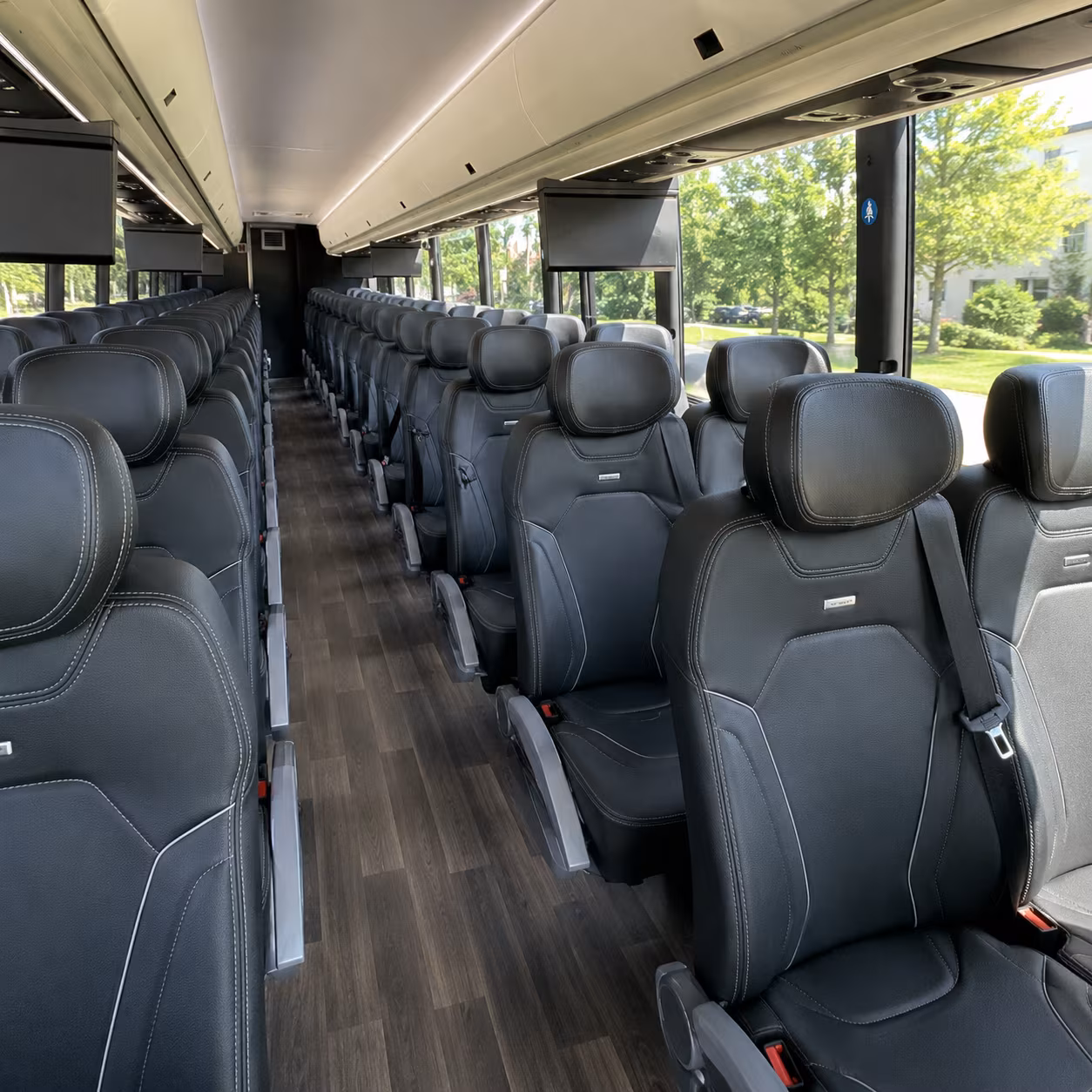 reserve transportation for your next convention or trade show 4