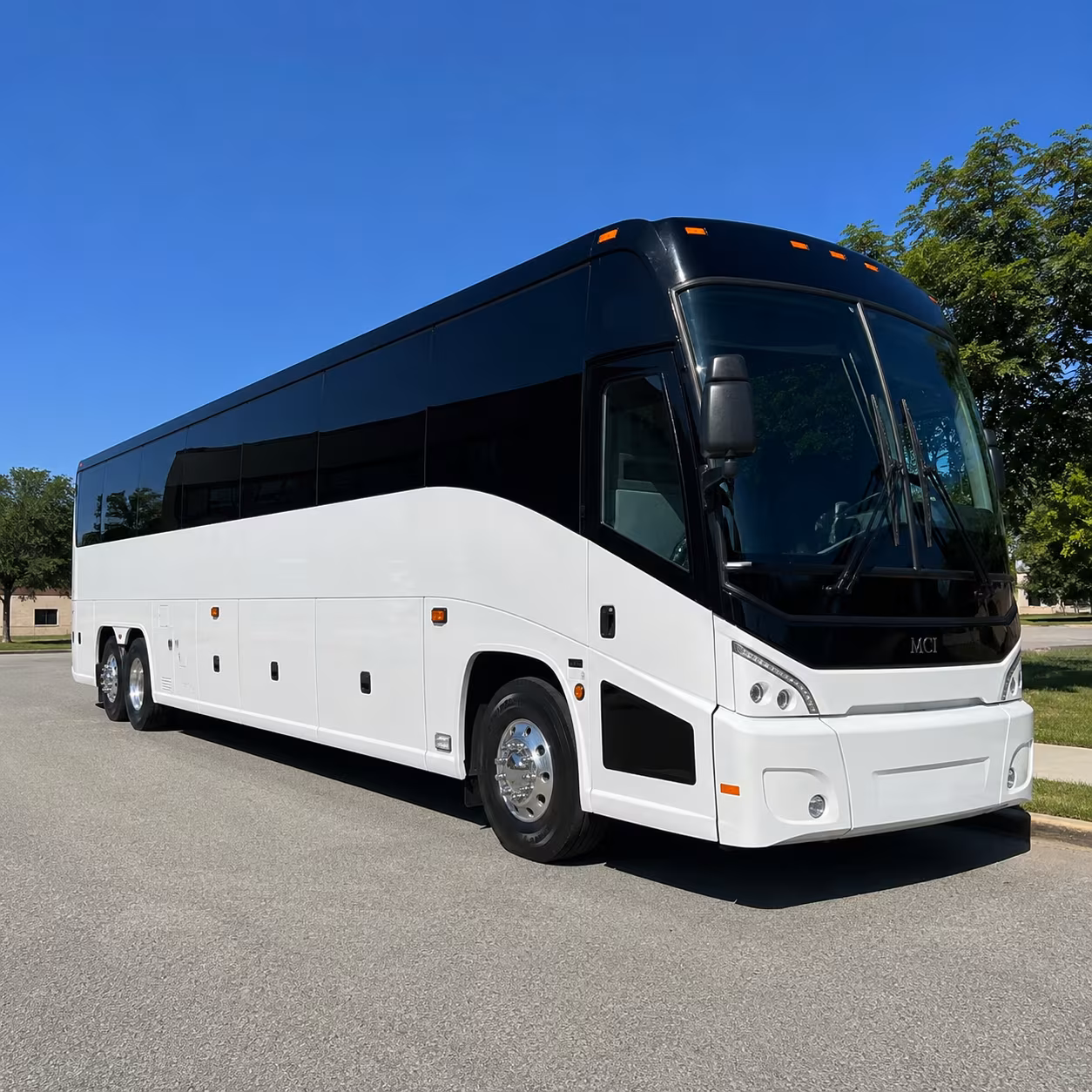 waterbury 40 passenger charter bus