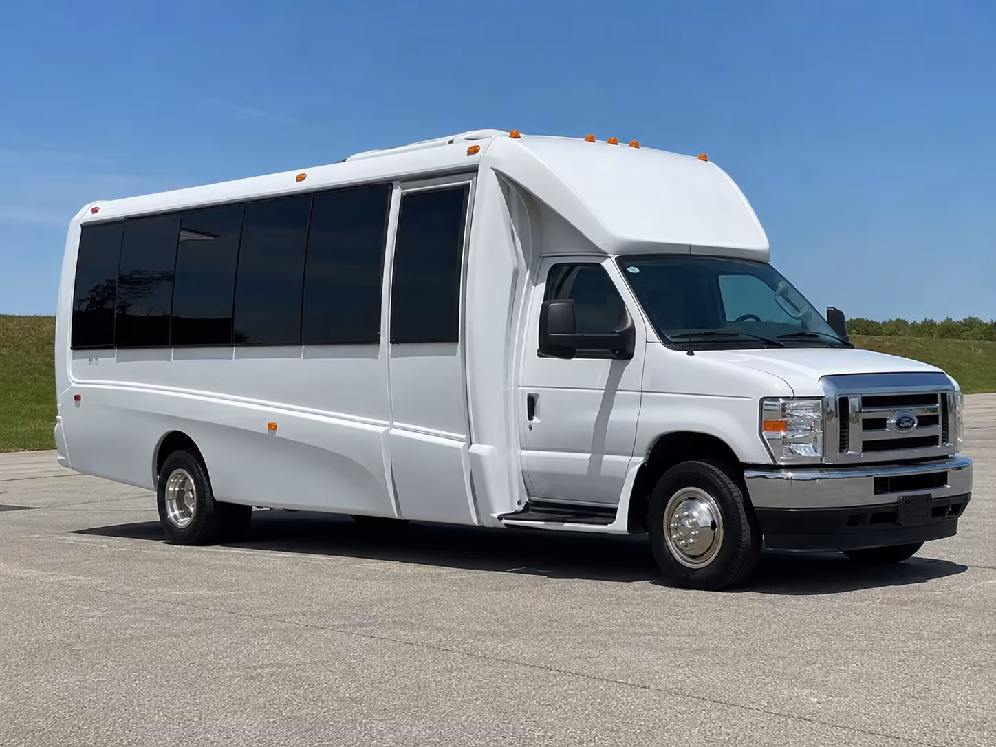 waterbury mohegan sun foxwoods party bus rental