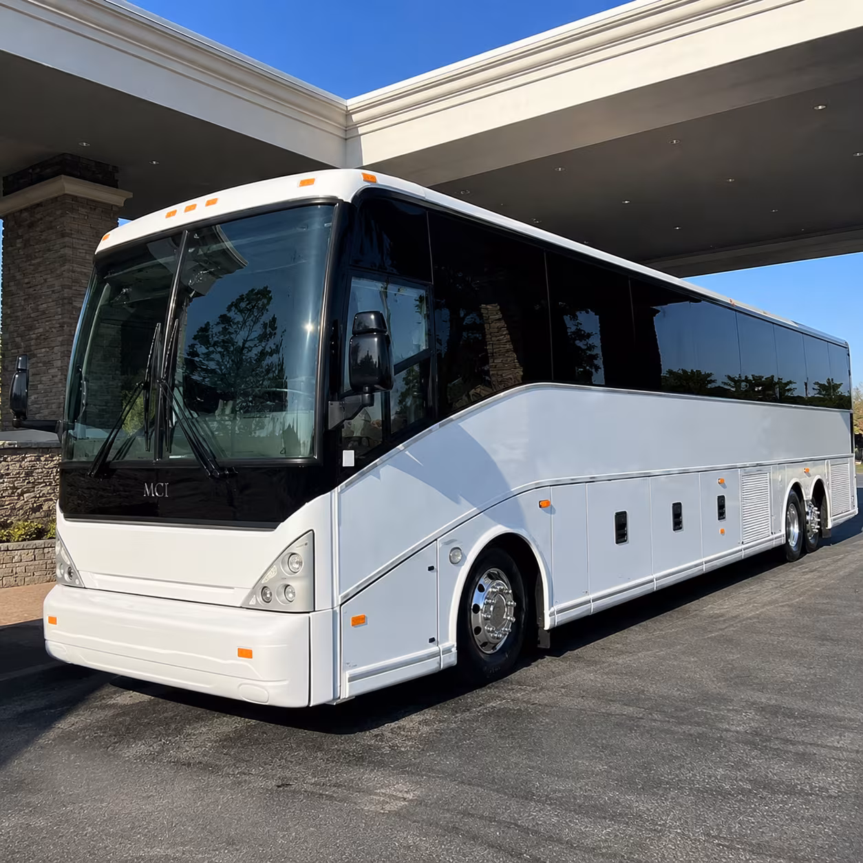 waterbury wine tour charter bus rental