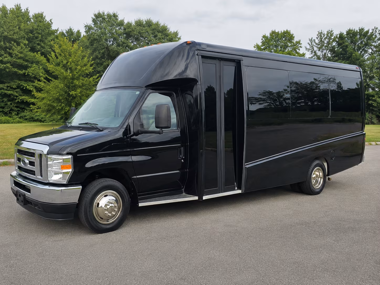 why rent using waterburyminibuscompany com